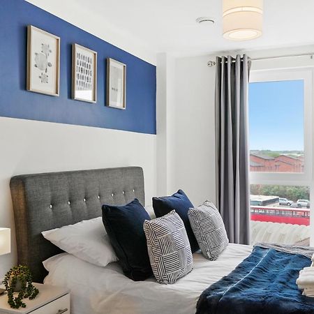 Stunning 2 Bedroom Apartment Leeds  Exterior photo